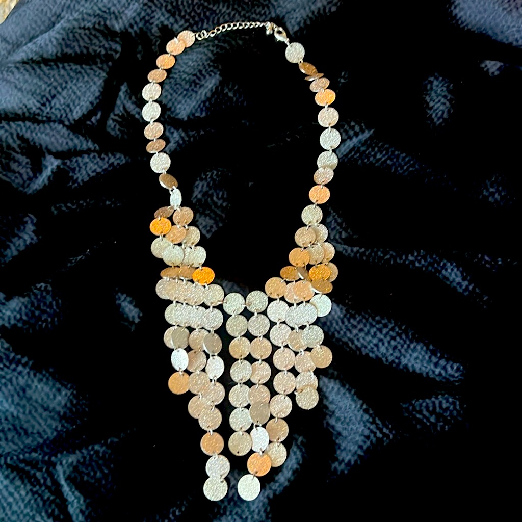 Silver Tone Necklace